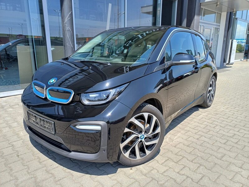 BMW I3